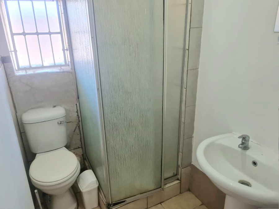 17 Bedroom Property for Sale in Brandwag Free State
